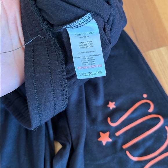 NEW Rae Dunn Hocus Pocus Jogger pants NWT Halloween sweatpants sz L large - Picture 5 of 6